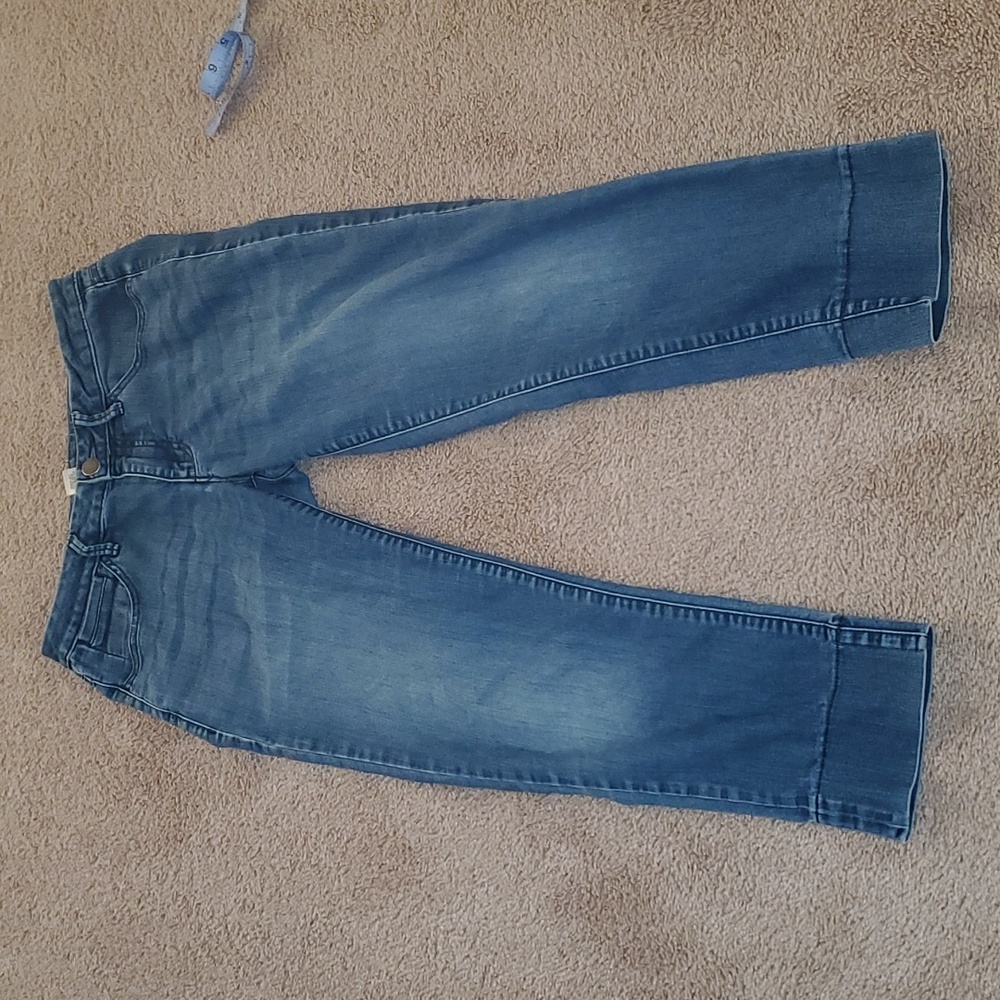 Elle 2 medium wash long shorts